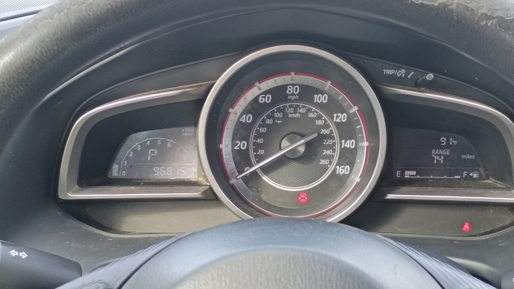 Used 2016 MAZDA MAZDA3 i Sport FWD image 27