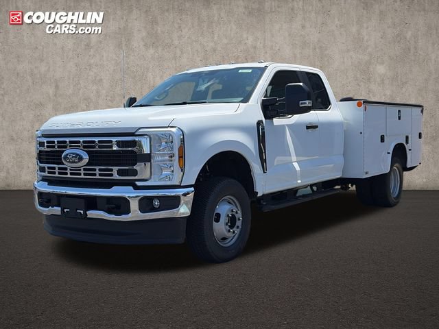 New 2026 Ford F350 XL w/ XL Chrome Package AWD/4WD image 3