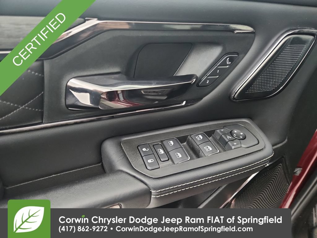 Used 2025 RAM 1500 Limited AWD/4WD image 21