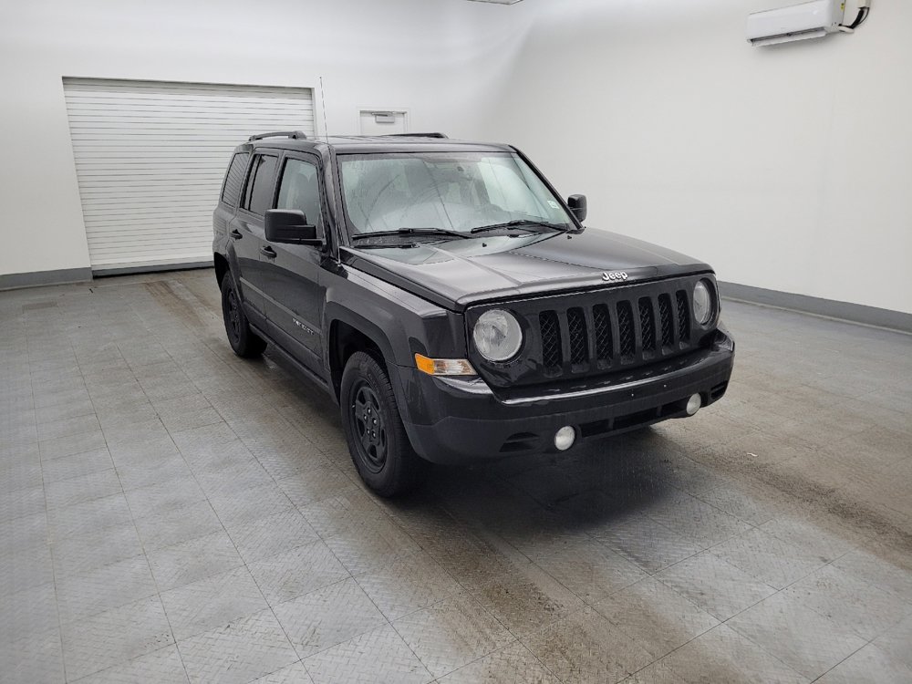 Used 2016 Jeep Patriot Sport image 13