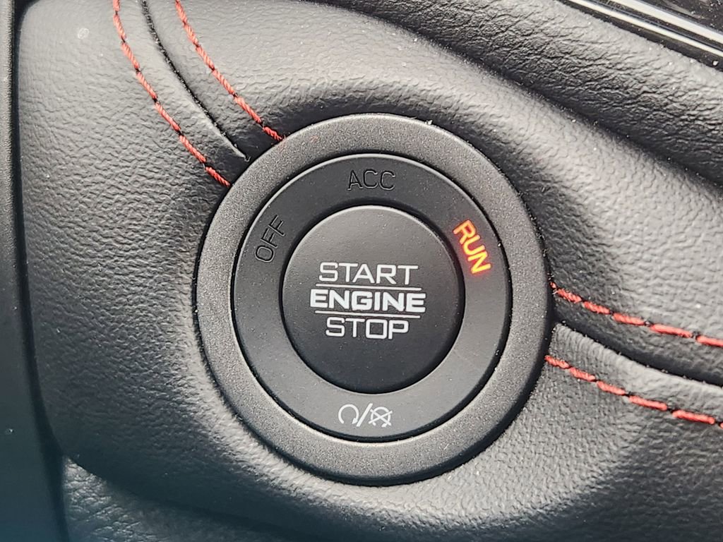 Used 2025 Dodge Durango GT image 23