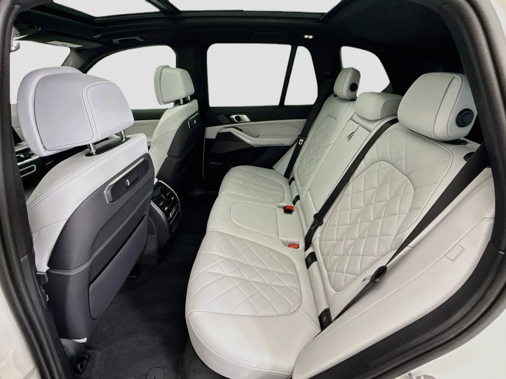 Certified 2025 BMW X5 xDrive40i AWD/4WD image 20