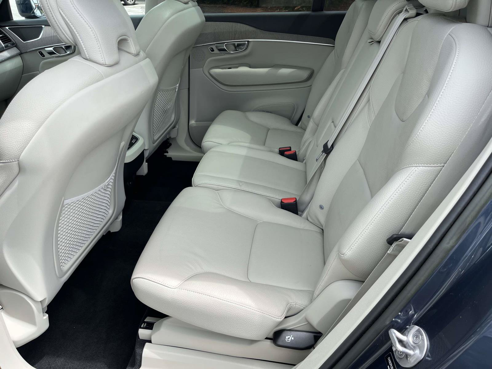 Certified 2023 Volvo XC90 B6 Core w/ Protection Package Premier AWD/4WD image 13