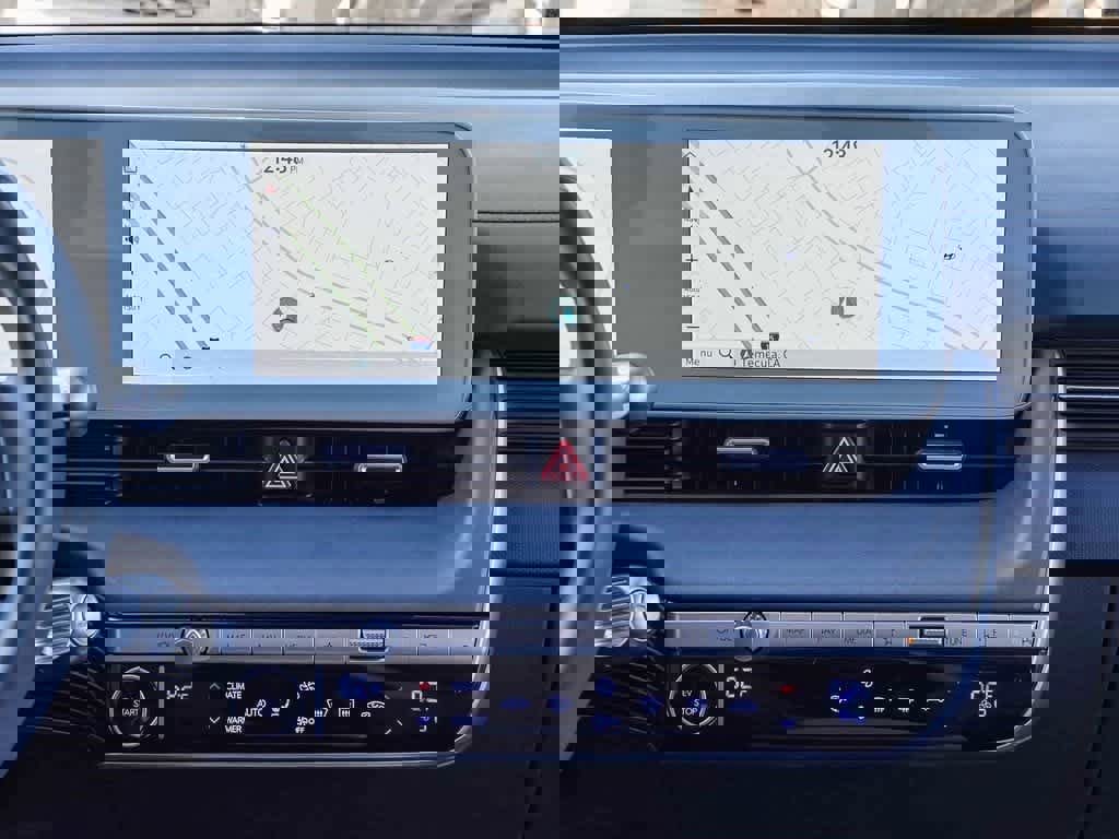 Used 2024 Hyundai Ioniq 5 SE image 12