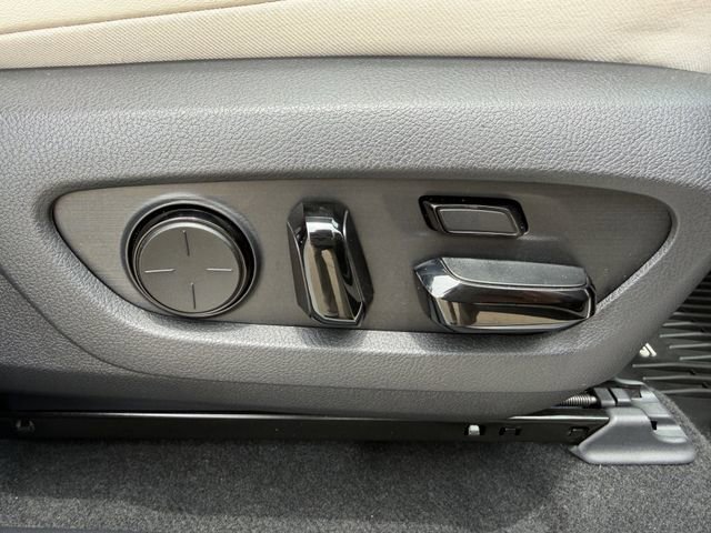 Used 2023 Lexus RX 350 FWD w/ Cold Area Package image 30