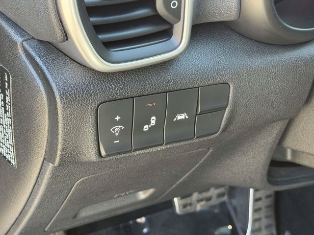 Used 2020 Kia Sportage S w/ S Sunroof Package AWD/4WD image 24