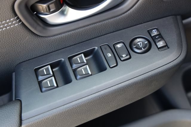 New 2026 Honda Pilot Touring image 18