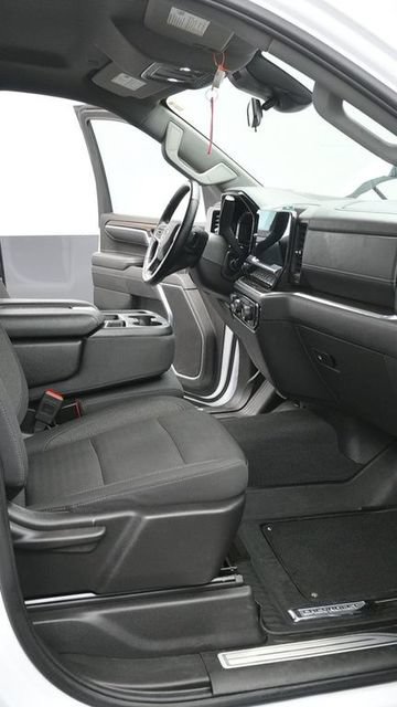 Used 2025 Chevrolet Silverado 1500 LT Trail Boss w/ Protection Package AWD/4WD image 10