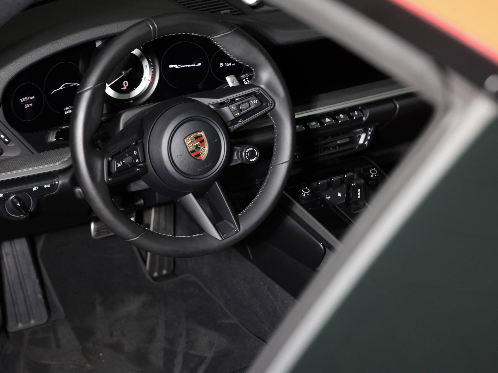 Used 2023 Porsche 911 Carrera S w/ Sport Chrono Package image 33