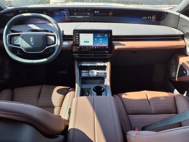 New 2026 Lincoln Nautilus Reserve image 8