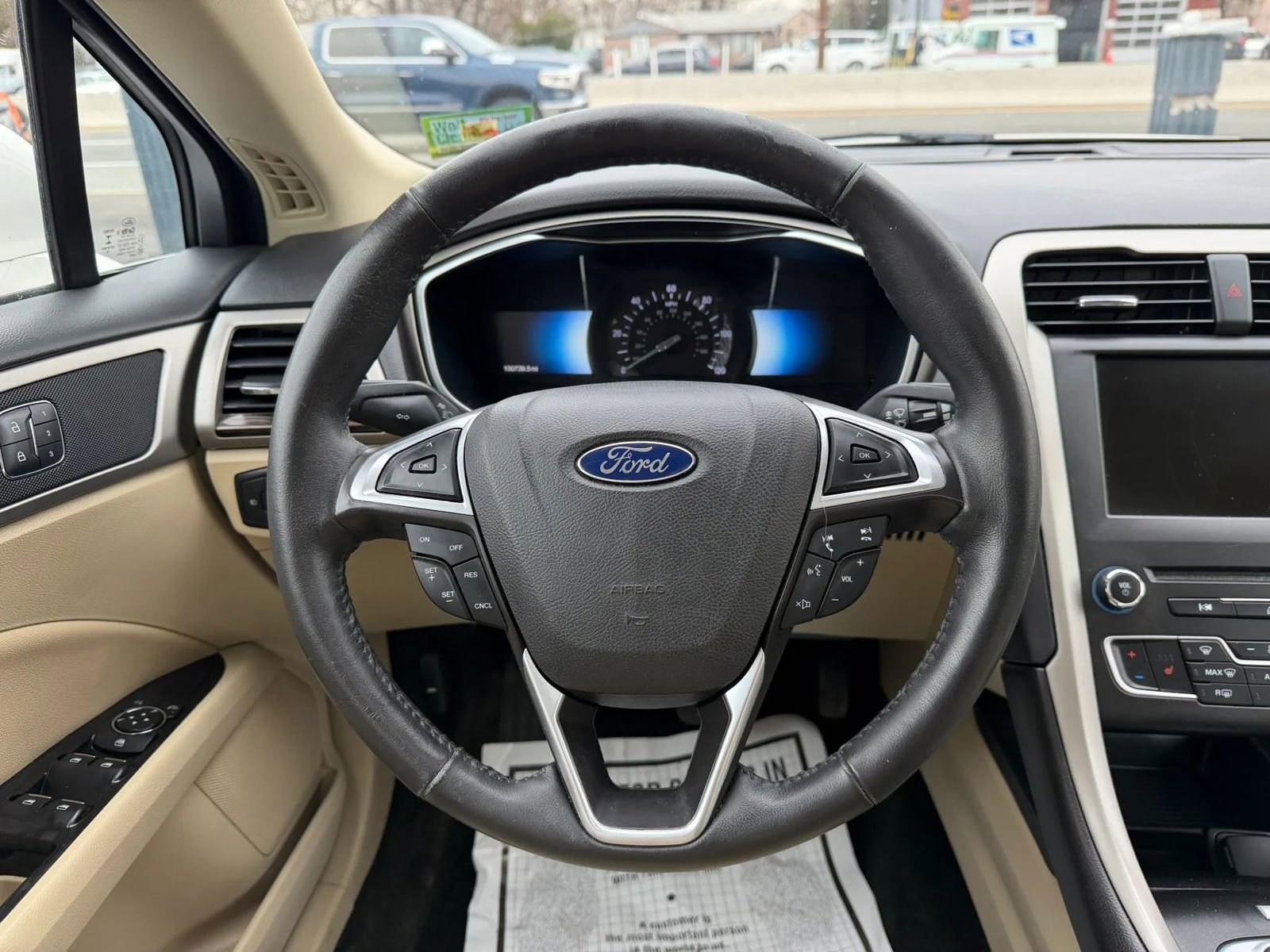 Used 2016 Ford Fusion SE w/ Equipment Group 502A image 36