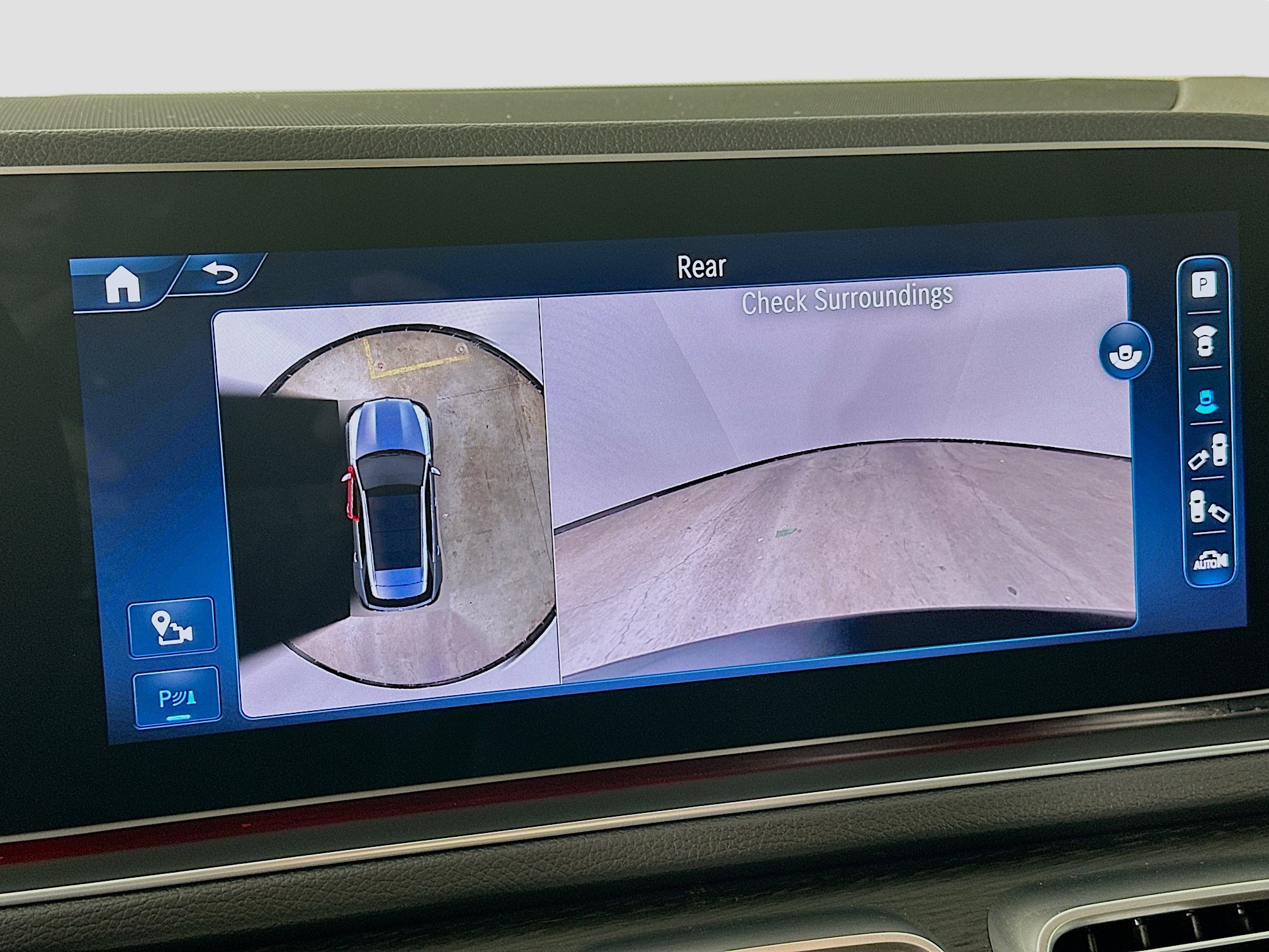 Certified 2024 Mercedes-Benz GLE 350 4MATIC w/ Winter Package image 18