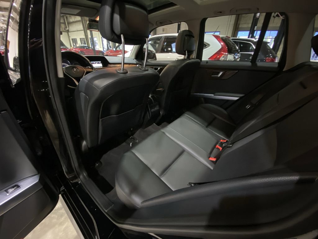 Used 2014 Mercedes-Benz GLK 350 4MATIC image 5