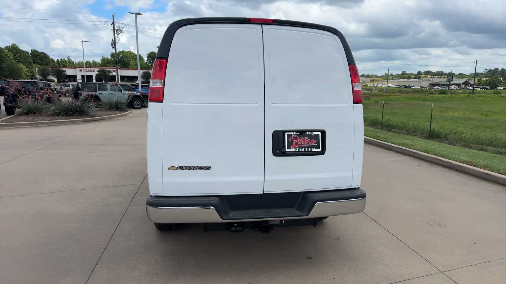 New 2026 Chevrolet Express 2500 w/ Driver Convenience Package RWD image 8