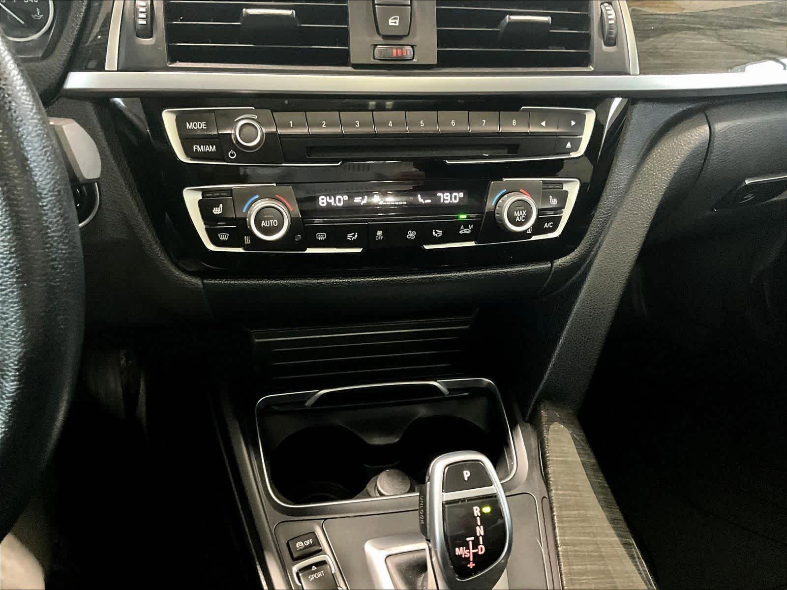 Used 2018 BMW 330i xDrive Sedan w/ Convenience Package image 26