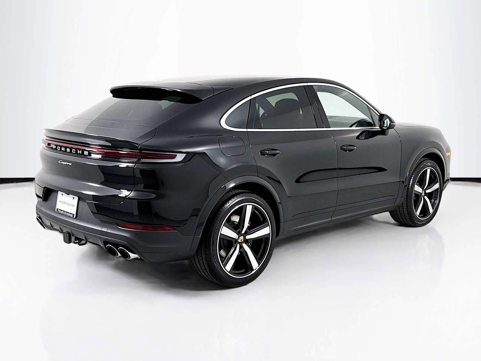 New 2026 Porsche Cayenne Coupe image 9