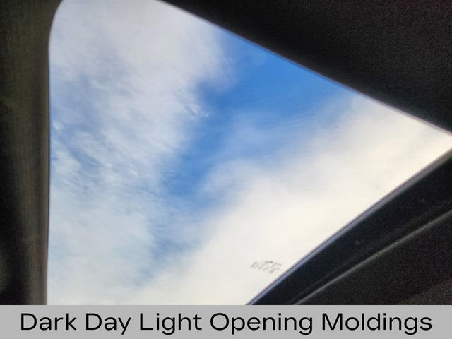 Used 2018 Jeep Grand Cherokee Altitude image 25