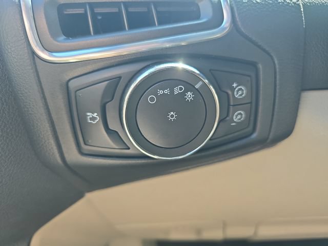 Used 2013 Ford Focus Electric Hatchback FWD image 25