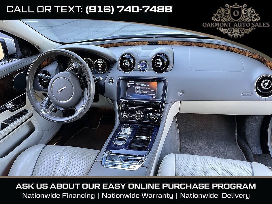 Used 2011 Jaguar XJ RWD image 16