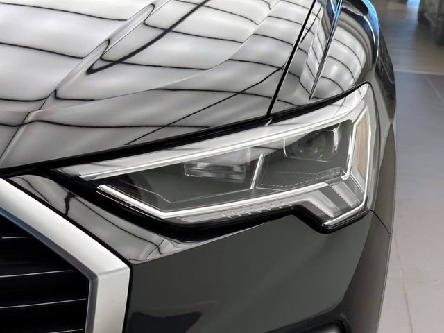 Used 2023 Audi Q3 2.0T Premium w/ Convenience Package AWD/4WD image 7