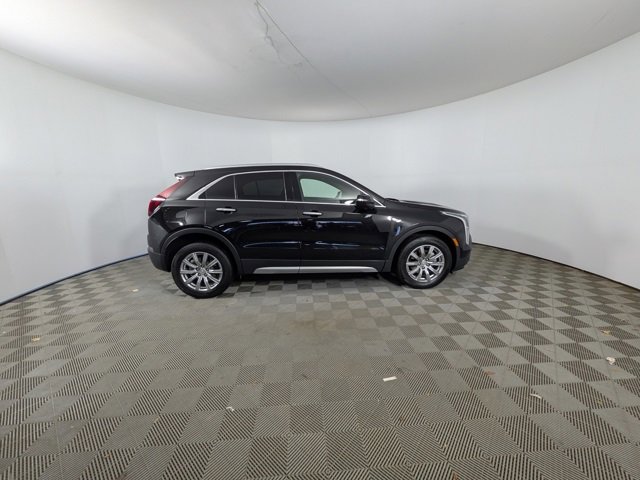 Certified 2023 Cadillac XT4 Premium Luxury w/ Cold Weather Package image 2