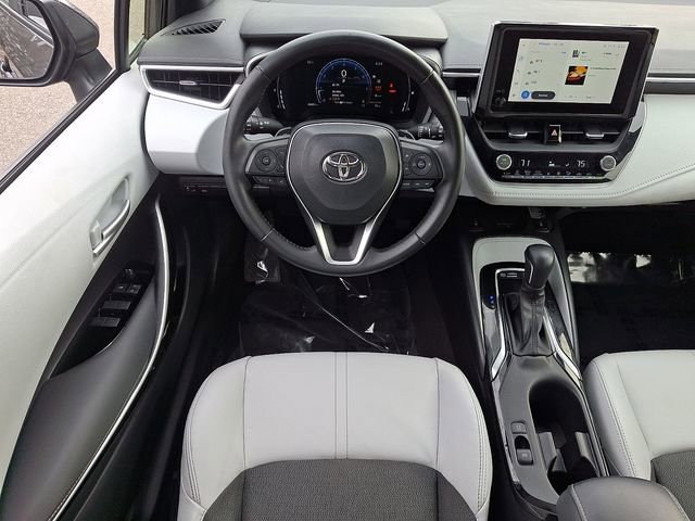 Used 2023 Toyota Corolla XSE FWD image 13