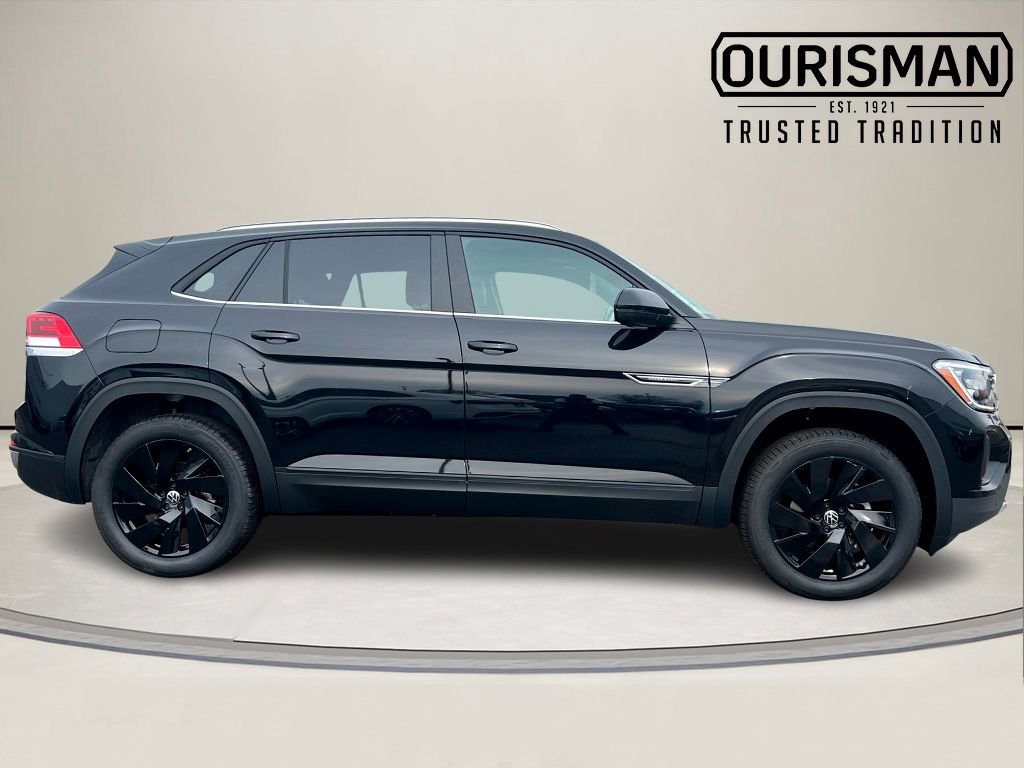 New 2026 Volkswagen Atlas Cross Sport SE image 2