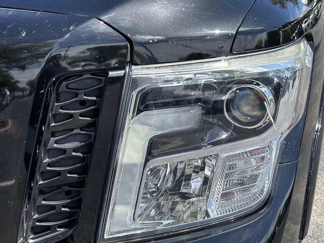 Used 2018 Nissan Titan PRO-4X w/ Pro-4x Convenience Package image 9