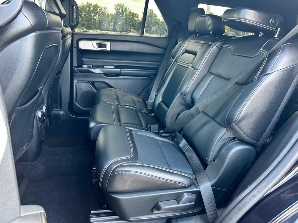 Used 2020 Ford Explorer ST w/ ST Street Pack AWD/4WD image 13