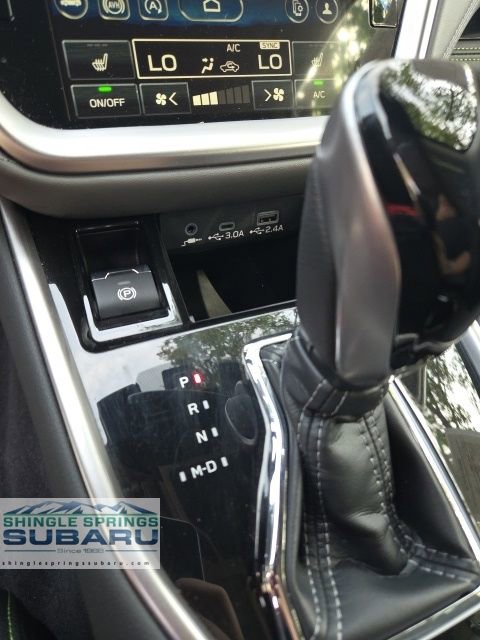 Certified 2025 Subaru Outback Onyx Edition AWD/4WD image 30