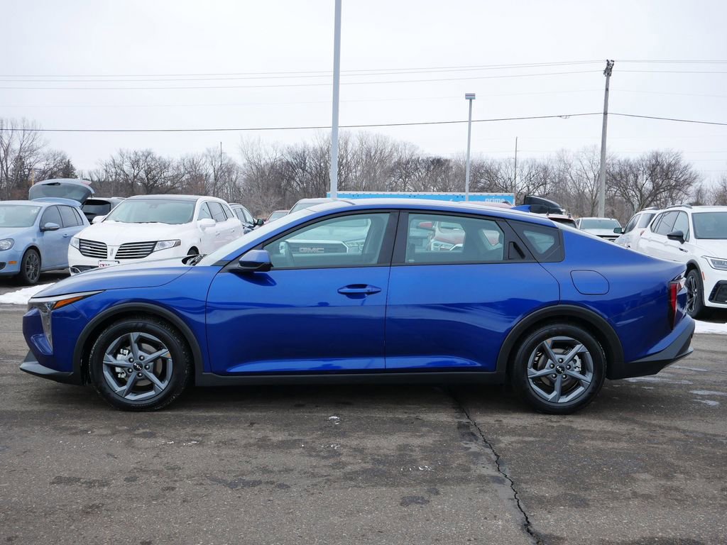 Used 2025 Kia K4 LXS image 4
