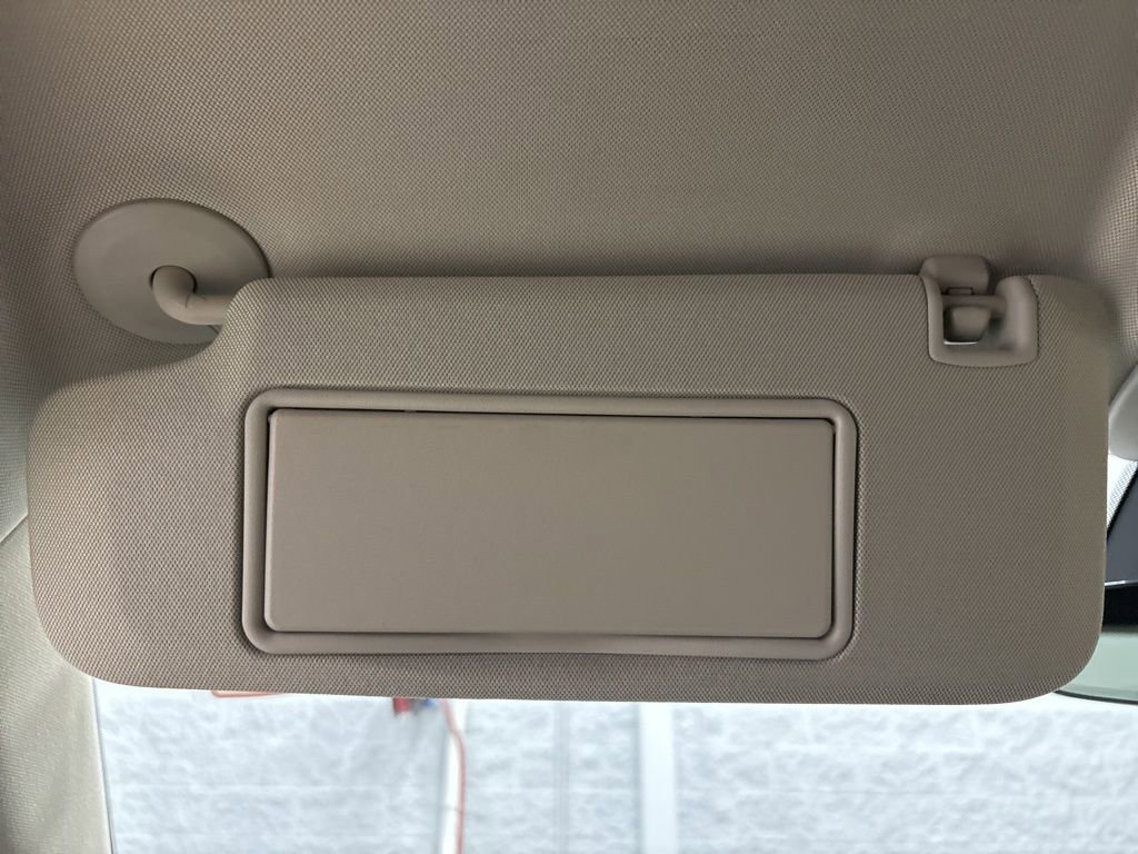 Used 2019 Buick Envision Essence image 26