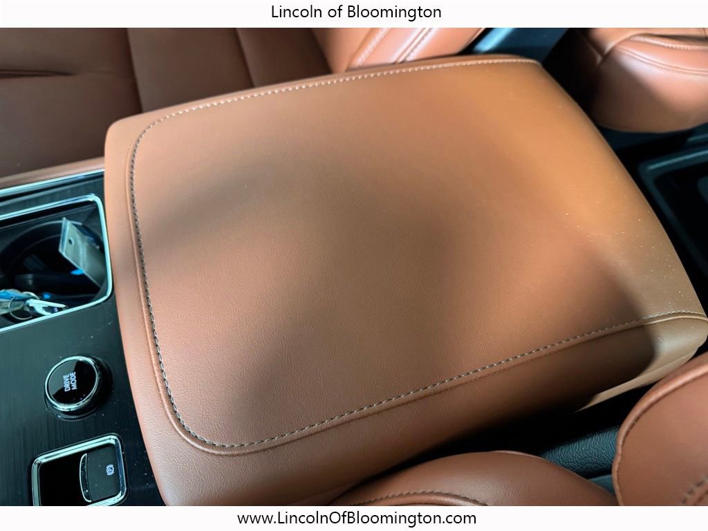 New 2026 Lincoln Aviator Reserve AWD/4WD image 72