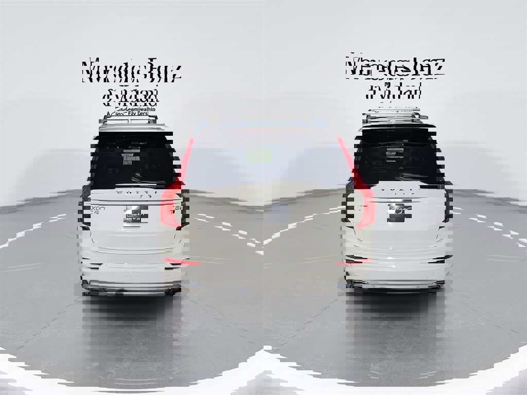 Used 2020 Volvo XC90 T5 Momentum w/ Protection Package image 7