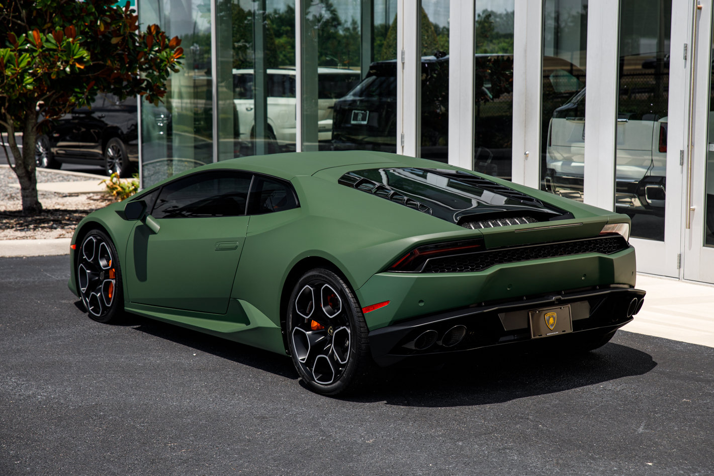 Used 2017 Lamborghini Huracan LP 610-4 AWD/4WD image 16