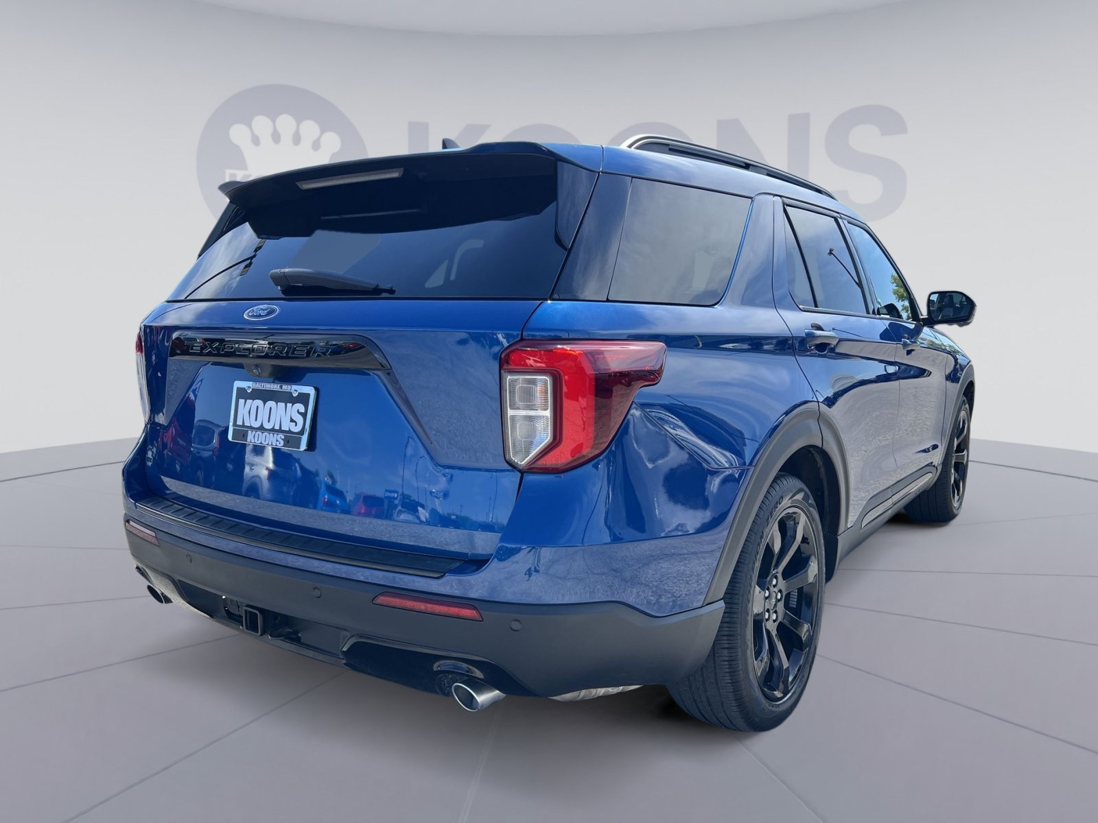 Used 2023 Ford Explorer ST-Line w/ Class IV Trailer Tow Package RWD image 16