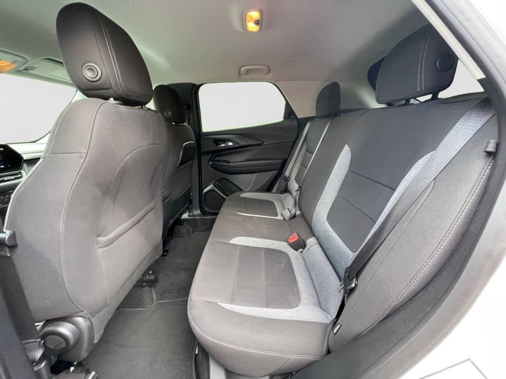 Certified 2025 Chevrolet TrailBlazer LT AWD/4WD image 18