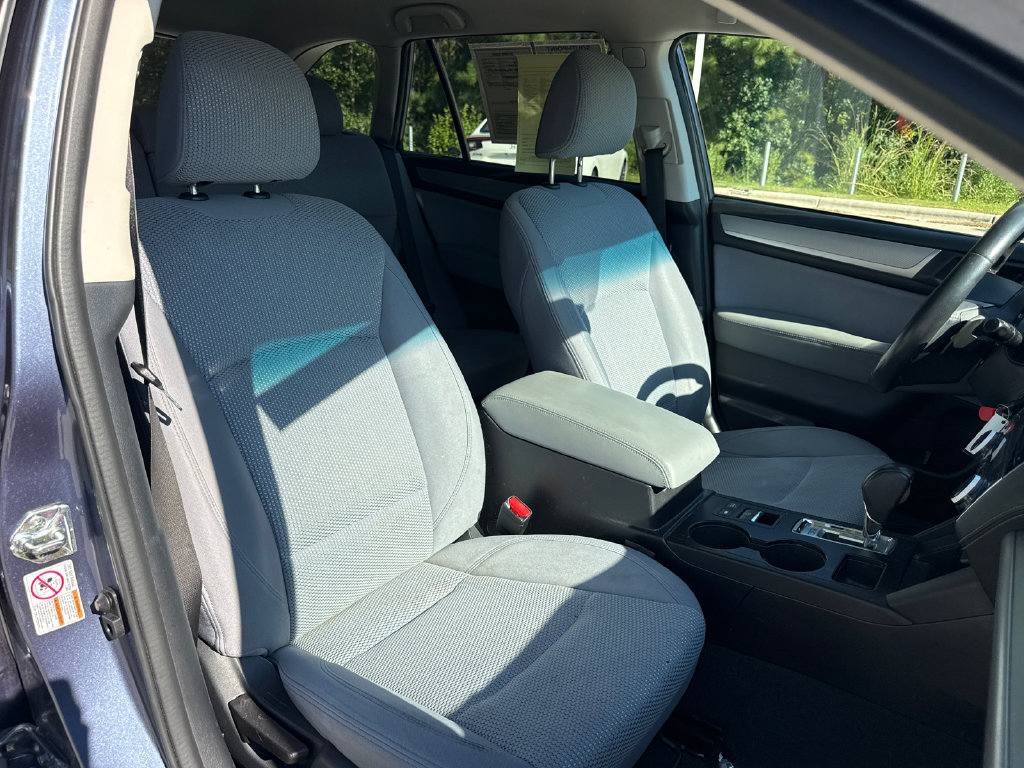 Used 2018 Subaru Outback 2.5i Premium AWD/4WD image 34