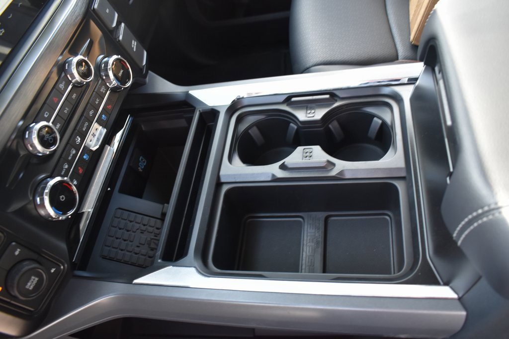 Used 2025 Ford F350 Lariat w/ FX4 Off-Road Package image 25