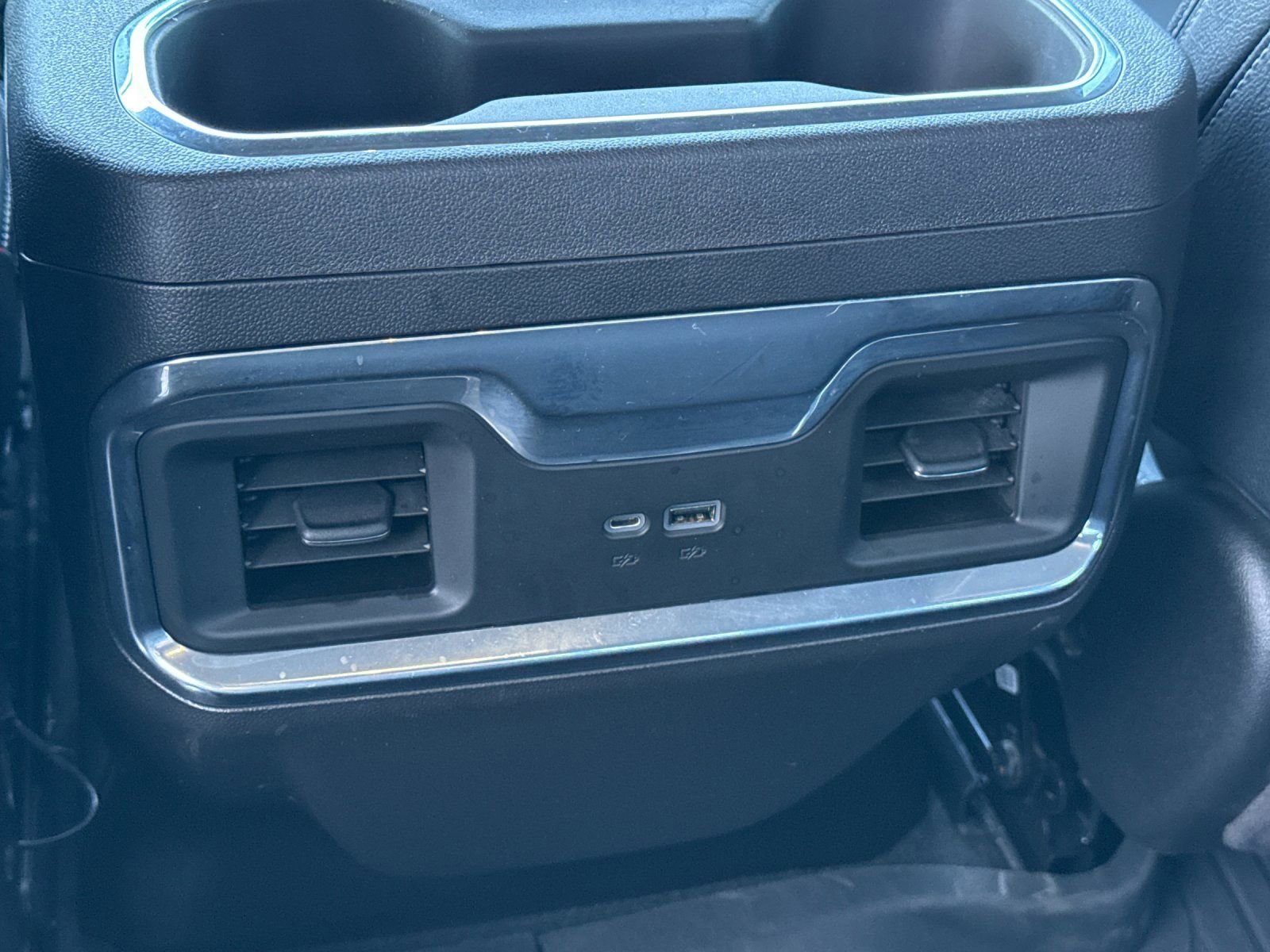 Used 2023 GMC Sierra 1500 Elevation w/ Preferred Package image 14