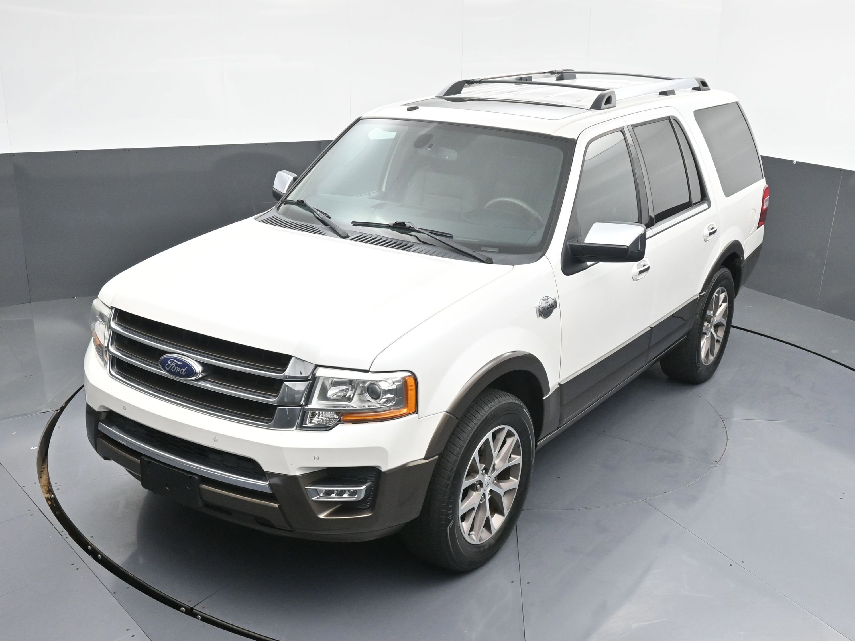 Used 2016 Ford Expedition King Ranch image 37