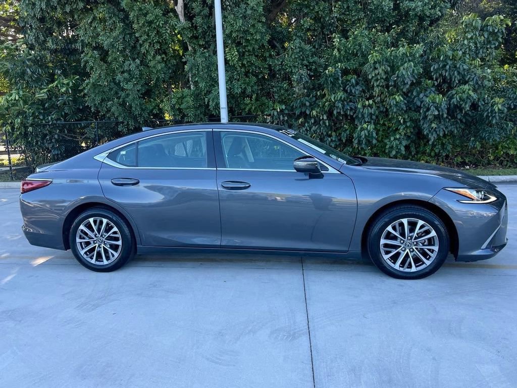 Certified 2023 Lexus ES 350 w/ Accessory Package (Z1) image 8