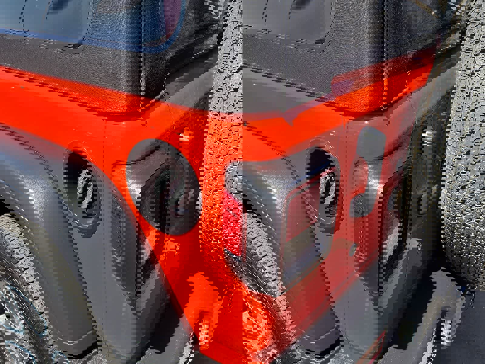 Used 2020 Jeep Wrangler Sport S image 11