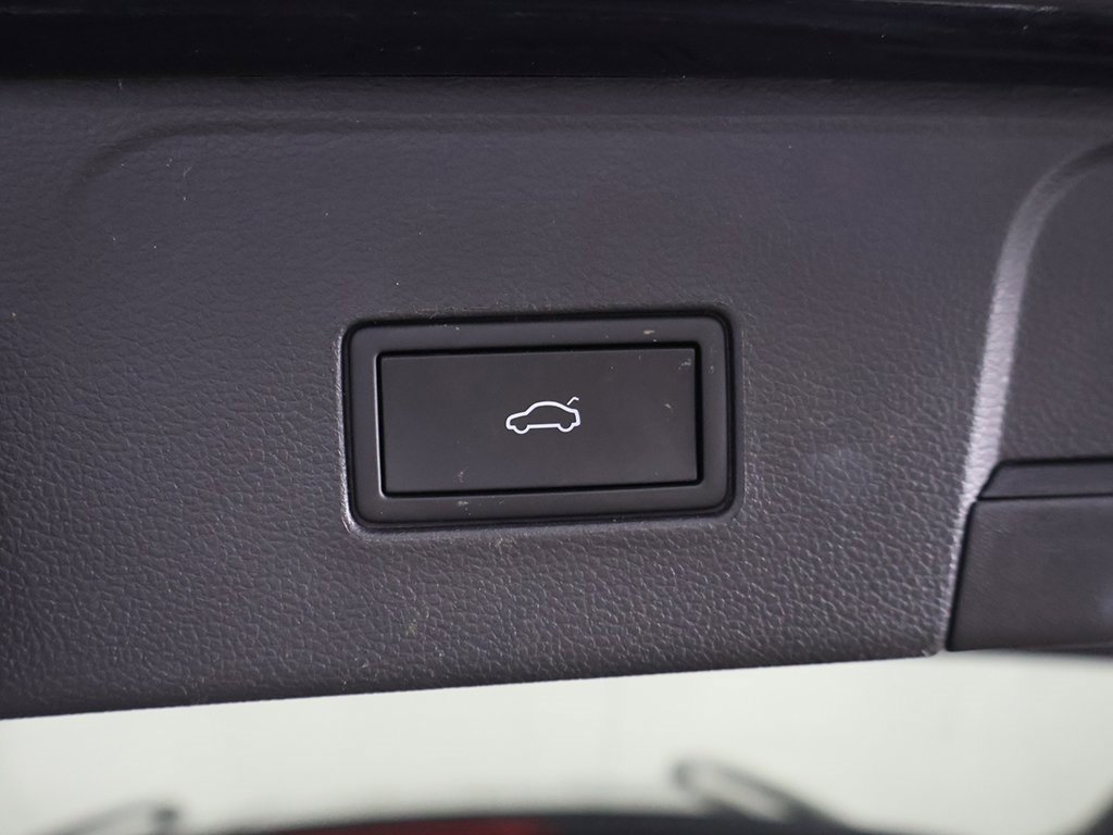 Used 2021 Volkswagen Atlas SE image 49