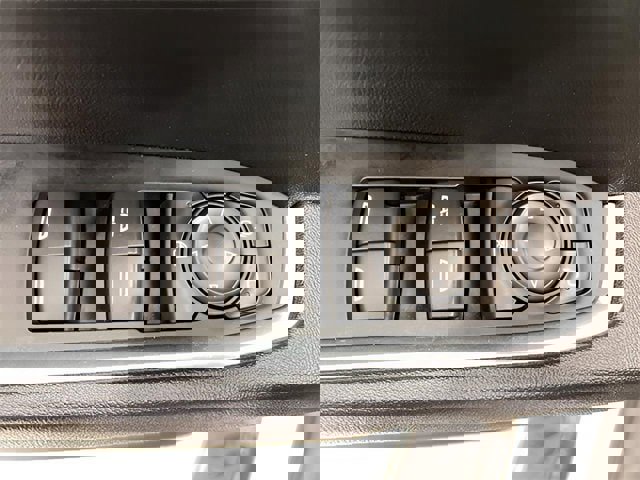 Used 2022 Chevrolet Silverado 1500 LT image 12