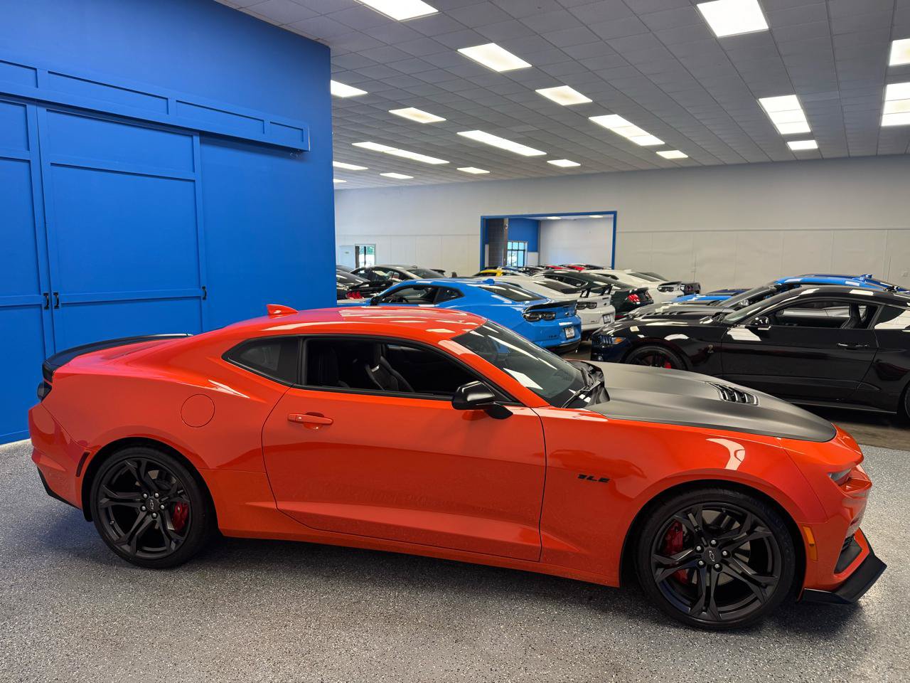 Used 2021 Chevrolet Camaro SS RWD image 6