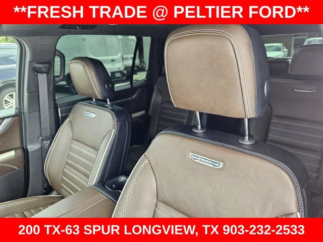 Used 2026 GMC Acadia Denali Ultimate w/ LPO, Floor Liner Package AWD/4WD image 16
