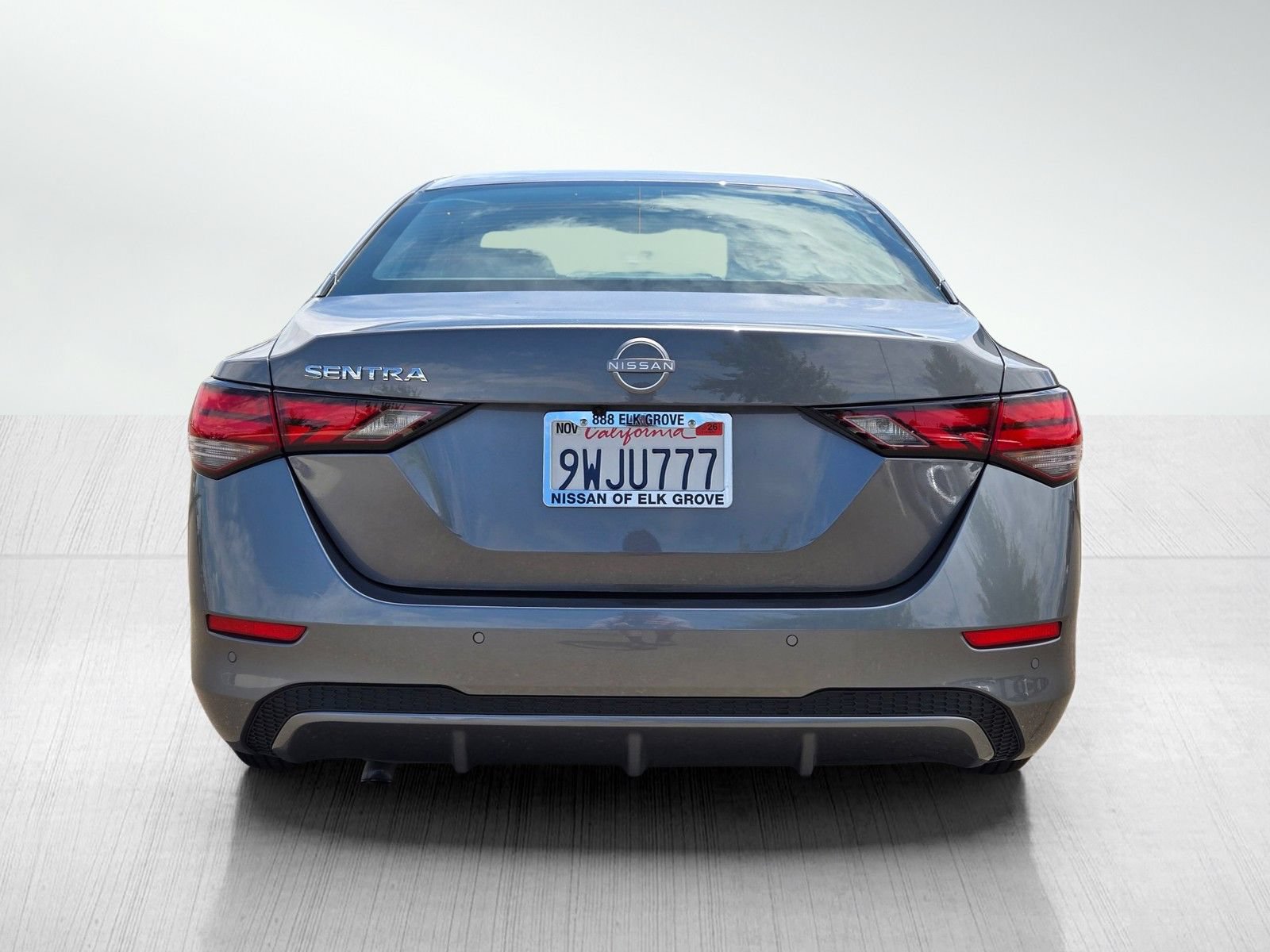 Used 2025 Nissan Sentra S FWD image 5