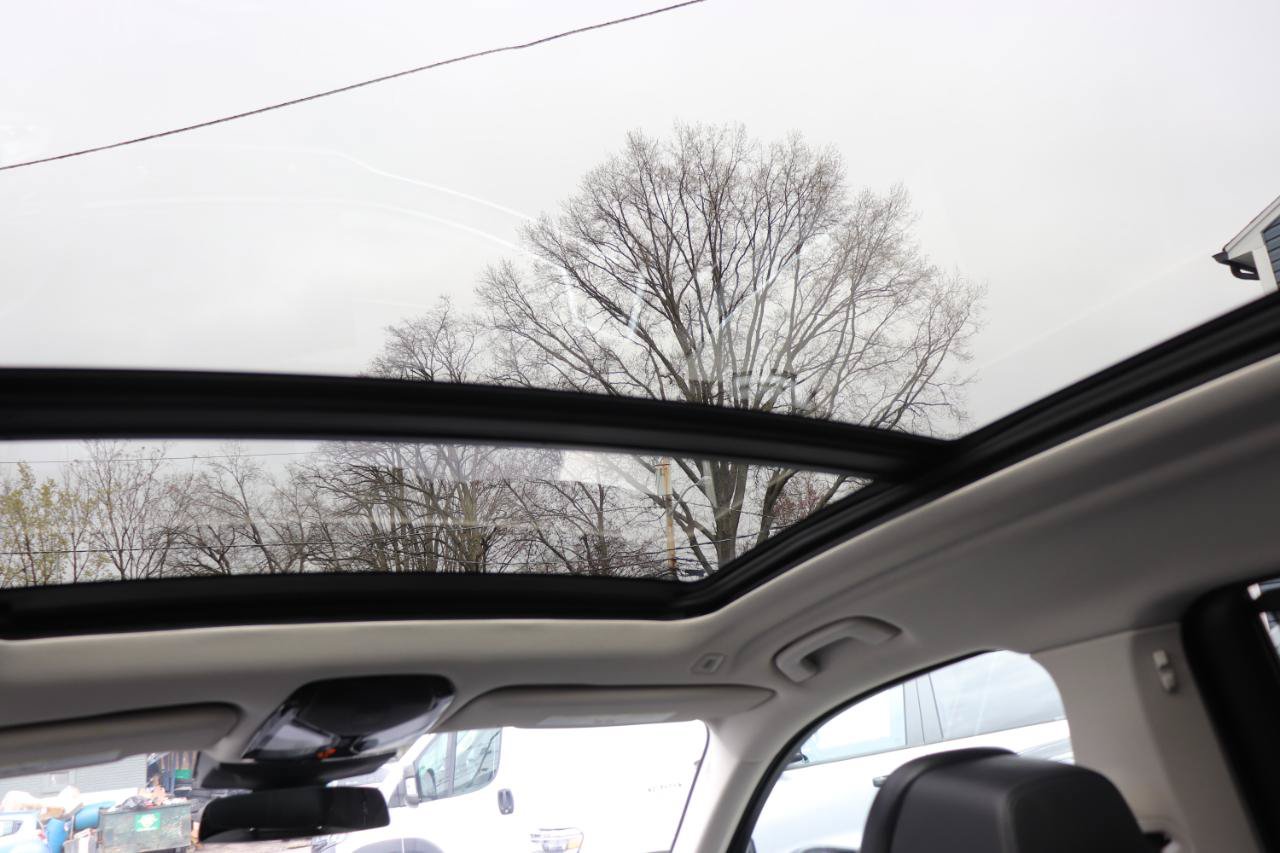 Used 2025 BMW X7 xDrive40i AWD/4WD image 23