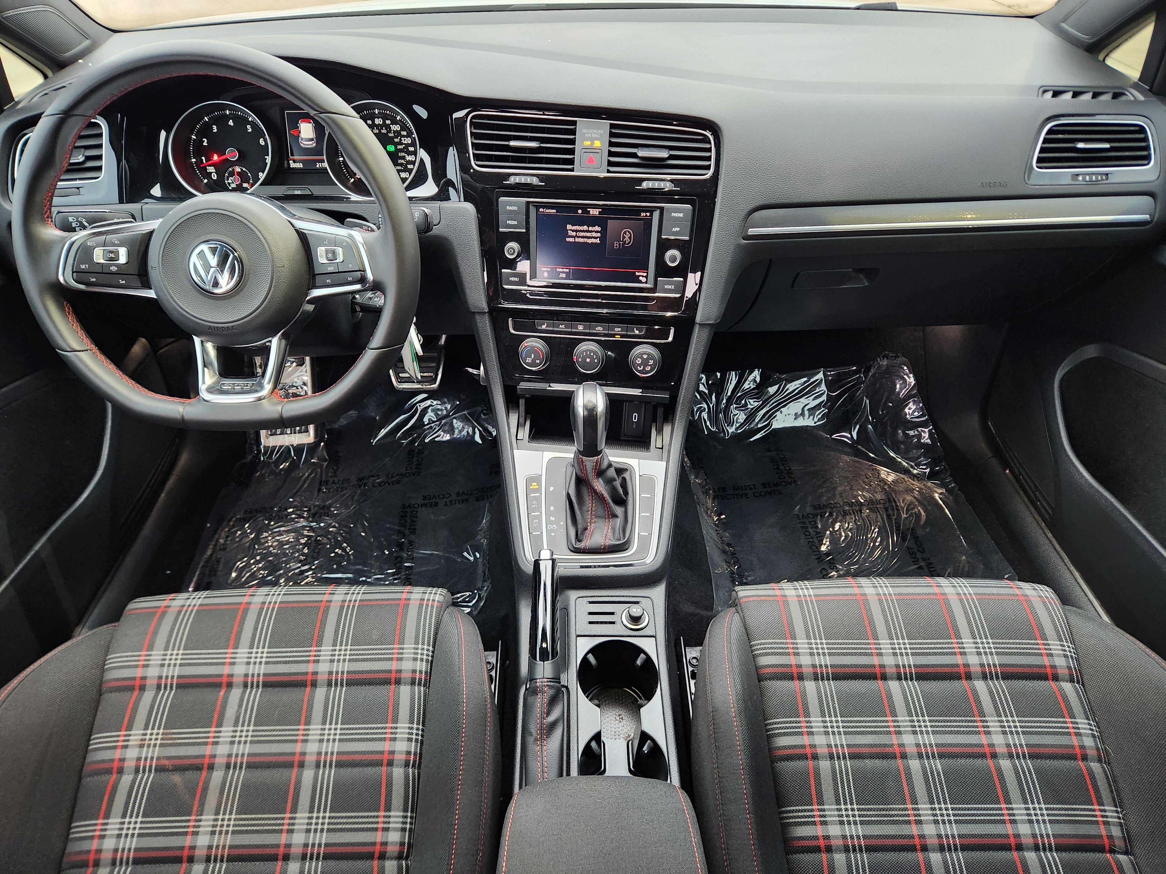 Used 2020 Volkswagen GTI S image 24